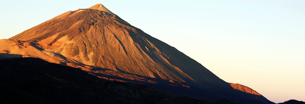 Pico del Teide in der Sonne auf Teneriffa.